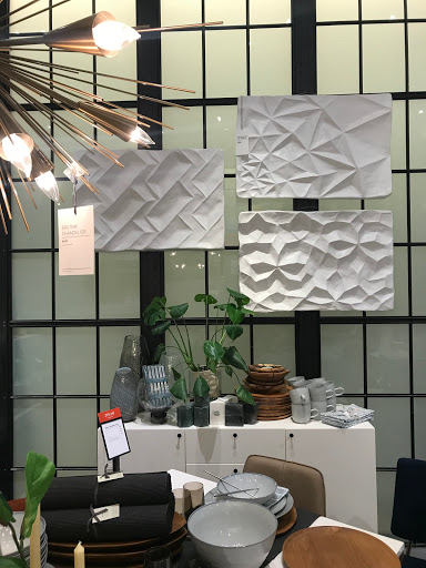 Furniture Store «west elm», reviews and photos, 160 Brookline Ave, Boston, MA 02215, USA