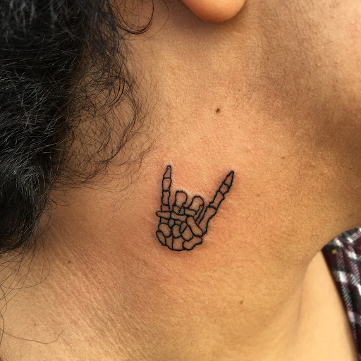 Tattoo Shop «PermaGrafix Tattoo», reviews and photos, 2217 Santiam Hwy SE, Albany, OR 97322, USA