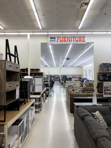 Discount Store «Big Lots», reviews and photos, 1374 W Main St, Lewisville, TX 75067, USA