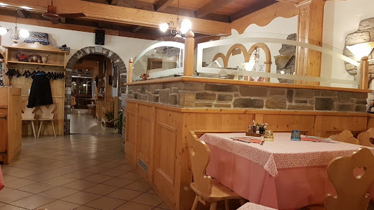Le Fontanacce griglieria pizzeria e foresteria Via Valeriana, 49, 25059 Vezza d'Oglio BS, Italia
