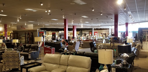 Furniture Store «Art Van Furniture - Grand Rapids», reviews and photos, 4375 28th St SE, Grand Rapids, MI 49512, USA