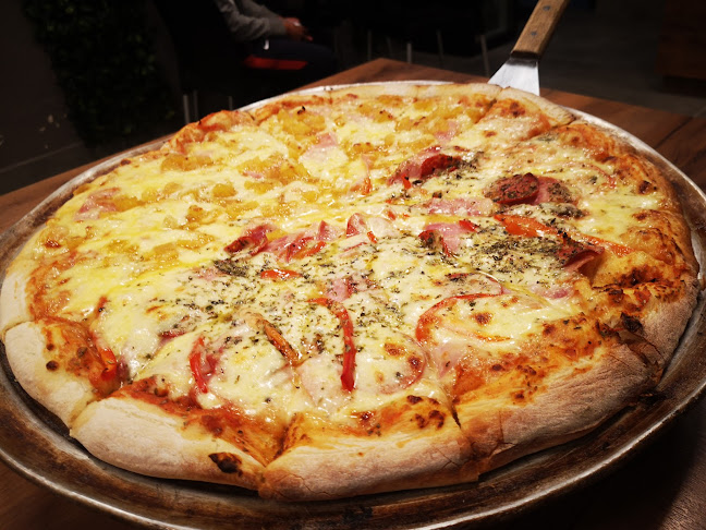 City Pizza Machachi - Restaurante