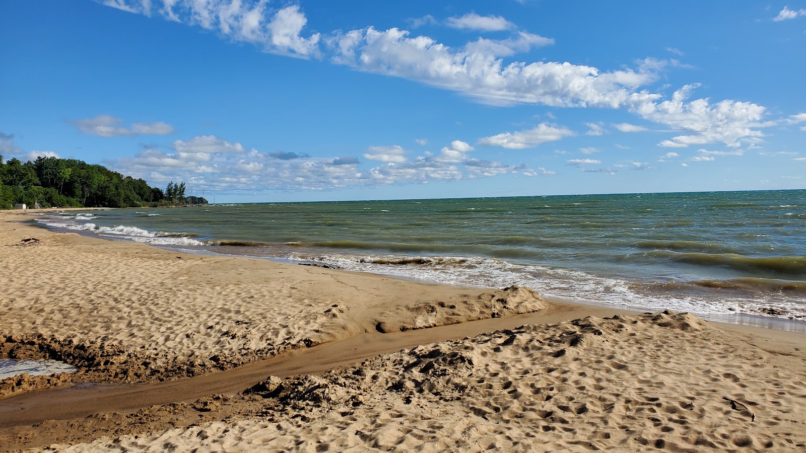 Photo of Four Mile Scenic Turnout Beach with long straight shore