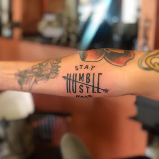 Tattoo Shop «Paradise Tattoo», reviews and photos, 2801 Estero Blvd, Fort Myers Beach, FL 33931, USA