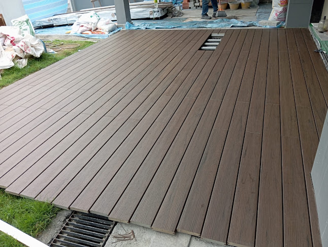 Comentarii opinii despre Tulou | Composite Timber Decking Singapore