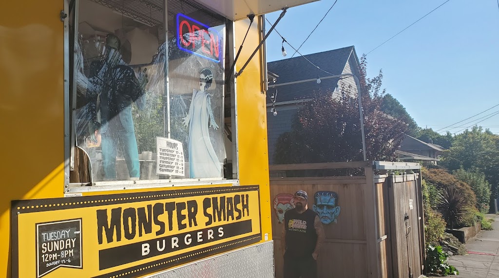 Monster Smash Burgers 97215