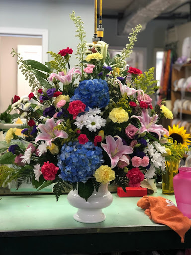 Florist «Country Florist», reviews and photos, 3040 Old Washington Rd, Waldorf, MD 20601, USA