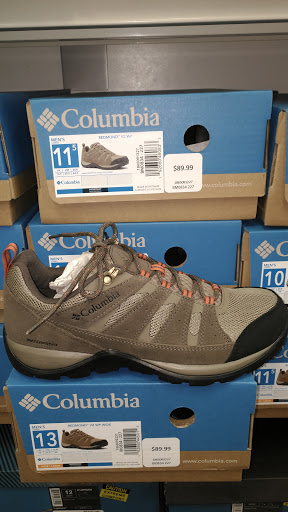 Shoe Store «Shoe Carnival», reviews and photos, 3247 N Pleasantburg Dr, Greenville, SC 29609, USA