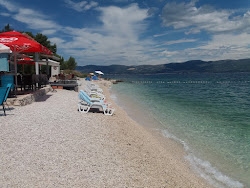 Plaza Kava Slatine'in fotoğrafı doğal alan içinde bulunmaktadır