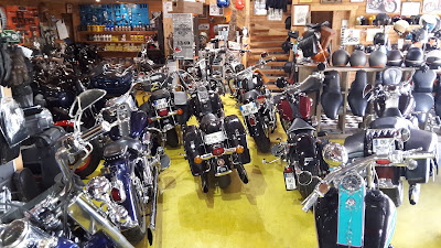 1340 Motorcycles à Les Ponts-de-Cé