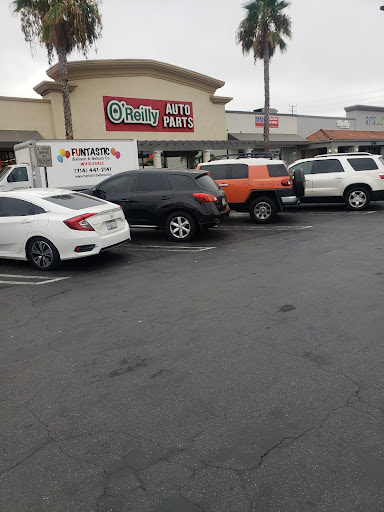 Shopping Mall «Crenshaw Imperial Plaza Shopping Center», reviews and photos, 2900 W Imperial Hwy, Inglewood, CA 90303, USA