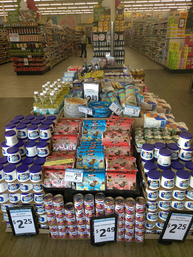 Grocery Store «Save Mart Supermarkets», reviews and photos, 4725 Quail Lakes Dr, Stockton, CA 95207, USA