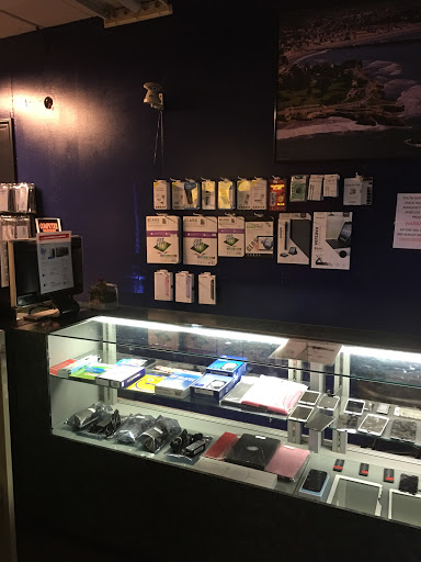 Computer Repair Service «Computer Solutions», reviews and photos, 251 E Lake Ave #4, Watsonville, CA 95076, USA