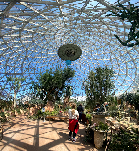 Botanical Garden «Mitchell Park Horticultural Conservatory», reviews and photos, 524 S Layton Blvd, Milwaukee, WI 53215, USA