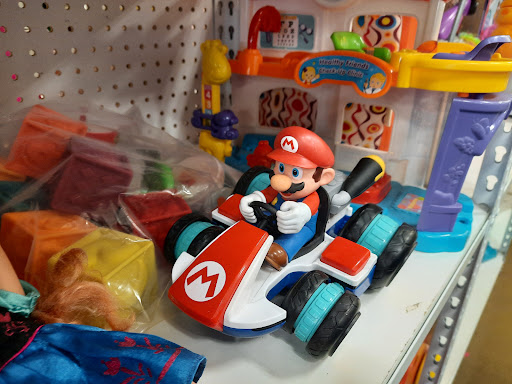 Thrift Store «Goodwill - Arden Hills», reviews and photos, 1103 County Rd E, Arden Hills, MN 55112, USA