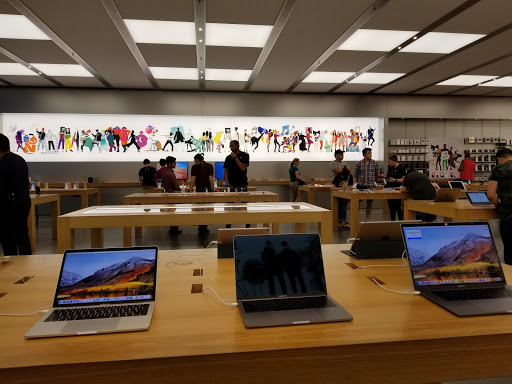 Computer Store «Apple Arden Fair», reviews and photos, 1689 Arden Way, Sacramento, CA 95815, USA