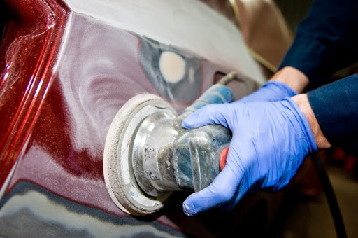 Auto Glass Shop «White Glove Car Wash | Auto Detailing and Chip Repair», reviews and photos, 7759 E Iliff Ave, Denver, CO 80231, USA