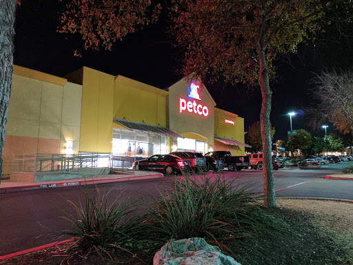 Pet Supply Store «Petco Animal Supplies», reviews and photos, 11398 Bandera Rd #403, San Antonio, TX 78250, USA