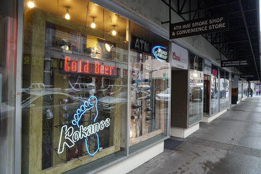 4th Avenue Smoke Shop, 514 SW 4th Ave, Portland, OR 97204, USA, 