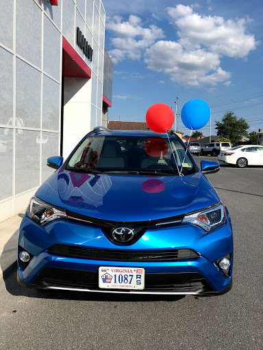 Toyota Dealer «Malloy Toyota», reviews and photos, 400 Weems Ln, Winchester, VA 22601, USA