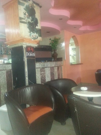 Photos of Caf&eacute; Yassine