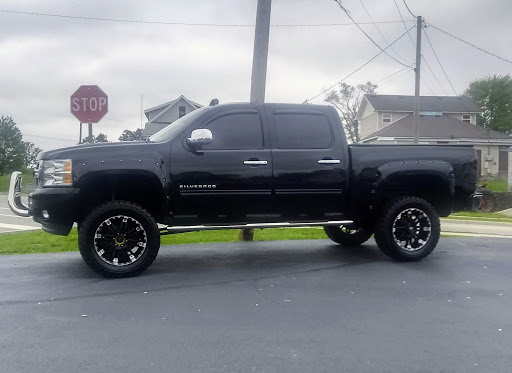 Used Car Dealer «Campbell Bros Auto Sales», reviews and photos, 325 W 2nd St, Rushville, IN 46173, USA