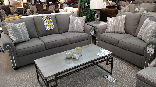 Furniture Store «Furniture On Consignment», reviews and photos, 4506 E 13th St N, Wichita, KS 67208, USA