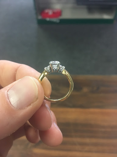 Pawn Shop «Dash 2 Cash Pawn Shop», reviews and photos, 1253 Morse Rd, Columbus, OH 43229, USA