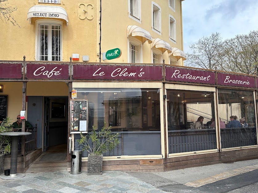 Café Le Clen's Restaurant 83310 Grimaud