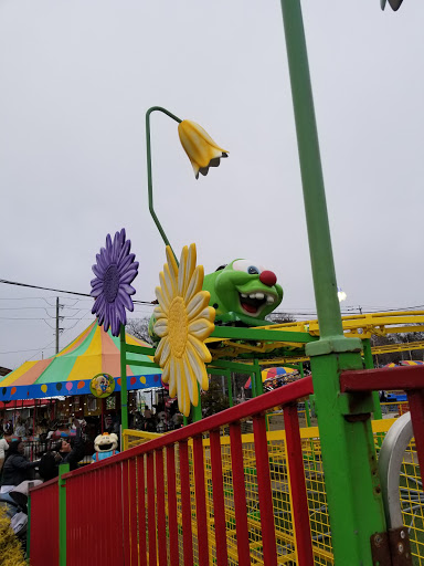 Amusement Park «Adventurers Amusement Park», reviews and photos, 1824 Shore Pkwy, Brooklyn, NY 11214, USA