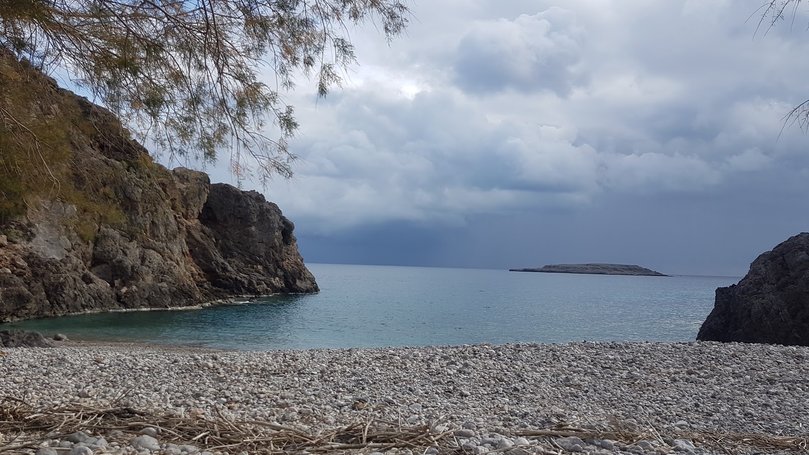 Foto av Agia Irini beach vildmarksområde