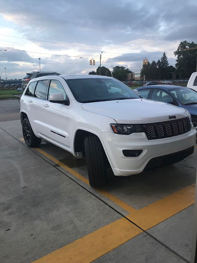 Car Dealer «Snethkamp Chrysler Dodge Jeep Ram», reviews and photos, 11600 Telegraph Rd, Redford Charter Twp, MI 48239, USA