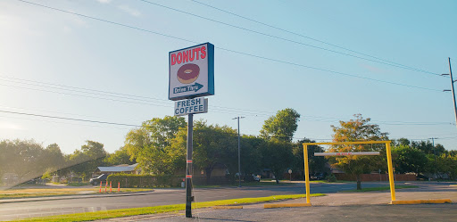 Donut Shop «Donut Plaza», reviews and photos, 1745 N Country Club Rd, Garland, TX 75040, USA