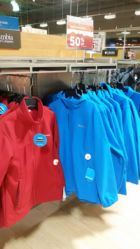 Sportswear Store «Columbia Sportswear Outlet Store at Tanger Outlet Center», reviews and photos, 4630 Factory Stores Blvd A175, Myrtle Beach, SC 29579, USA