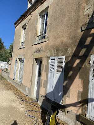 Artisan tony à Ascoux