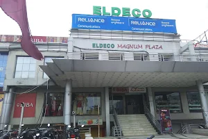Eldeco Magnum Plaza image