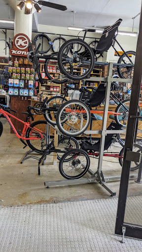 Bicycle Store «Cosmic Bikes Inc.», reviews and photos, 4641 N Milwaukee Ave, Chicago, IL 60630, USA