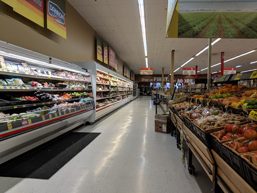 Grocery Store «Grocery Outlet Bargain Market», reviews and photos, 3 Parkside Ave, Shillington, PA 19607, USA