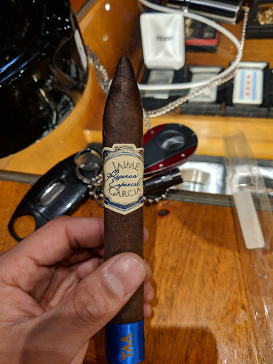 Tobacco Shop «Up Down Cigar», reviews and photos, 1550 N Wells St, Chicago, IL 60610, USA