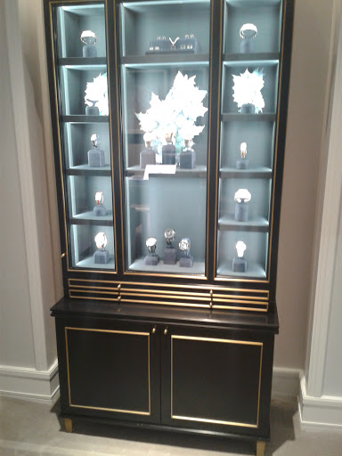 Jewelry Store «Harry Winston», reviews and photos, 310 N Rodeo Dr, Beverly Hills, CA 90210, USA