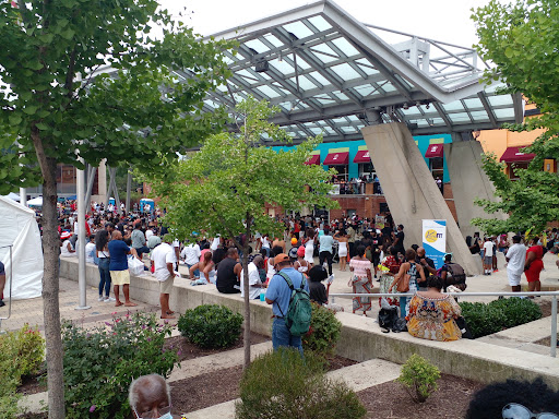 Shopping Mall «Downtown Silver Spring», reviews and photos, 908 Ellsworth Dr, Silver Spring, MD 20910, USA