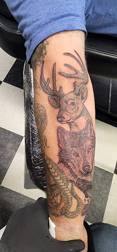 Tattoo Shop «Freedom Tattoos LLC», reviews and photos, 13507 Lake Charles Hwy, Leesville, LA 71446, USA