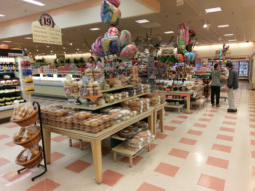 Grocery Store «Market Basket», reviews and photos, 350 Winthrop Ave, North Andover, MA 01845, USA