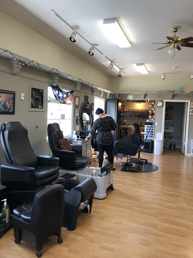 Barber Shop «The Hair Tender», reviews and photos, 107 3rd St SE, Long Beach, WA 98631, USA