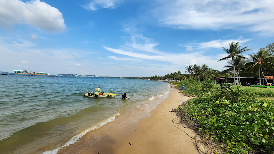 Pasir Ris Beach