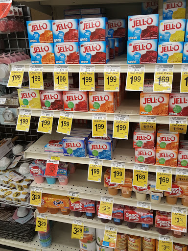 Grocery Store «Vons», reviews and photos, 3233 Foothill Blvd, La Crescenta, CA 91214, USA