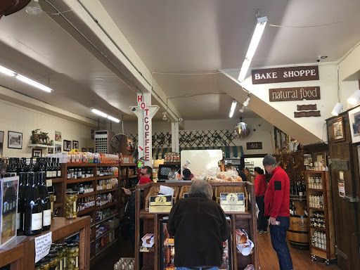 Grocery Store «ARCANGELI GROCERY CO/NORMS MARKET», reviews and photos, 287 Stage Rd, Pescadero, CA 94060, USA
