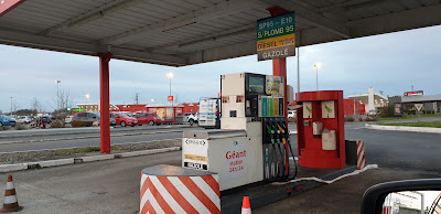 Station Service Géant Casino à Champniers