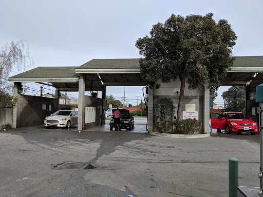 Coin-Operated Car Wash