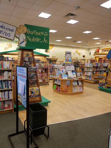 Book Store «Barnes & Noble», reviews and photos, 7900 Mentor Ave, Mentor, OH 44060, USA